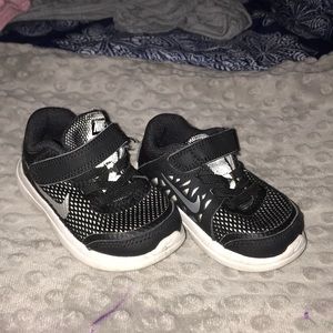 Size 5 Nike’s